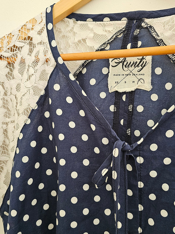 AUNTY Polka Dot & Lace Top