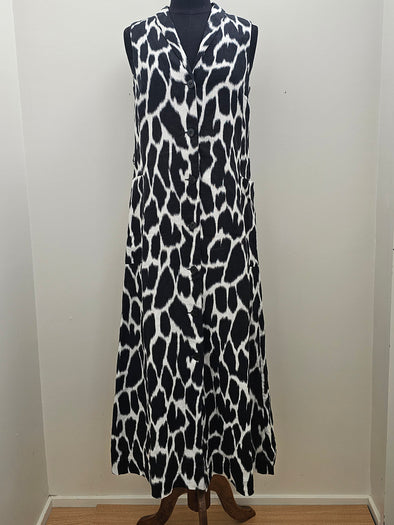 COUNTRY ROAD Button up Maxi Dress