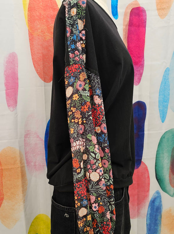 Ketz Ke Black floral detail top