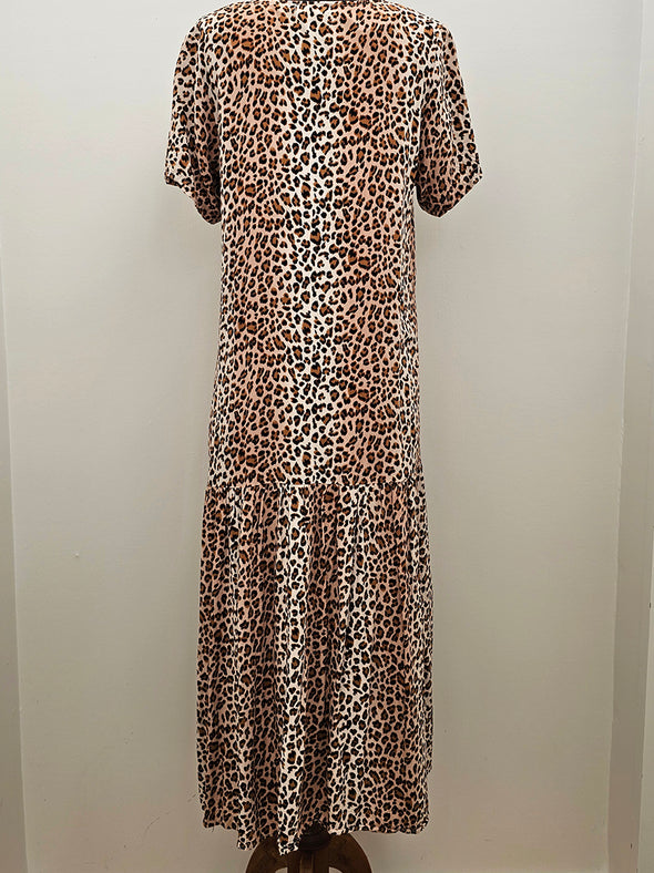 NEW U Leopard Print Maxi dress