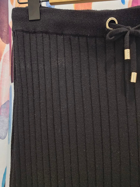 Moke Ribbed Skirt