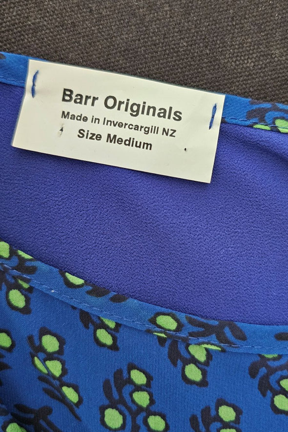 BARR ORIGINALS Size M top