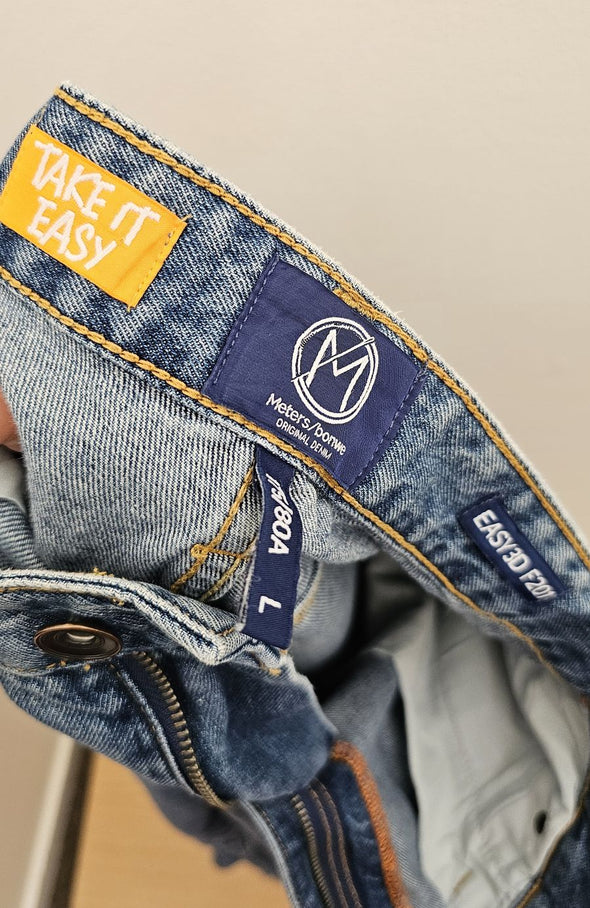 METERS BONWE barrell style jeans