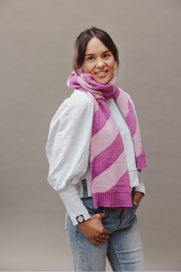 ziggy-violet1-scarf-hello-friday-new-zealand_0ada68d1-8abe-4aa7-ab63-f8a9fc52bad2.png